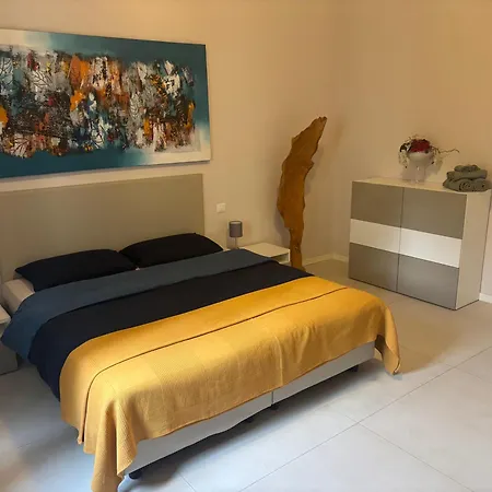 Holiday Home Parma Apartment *