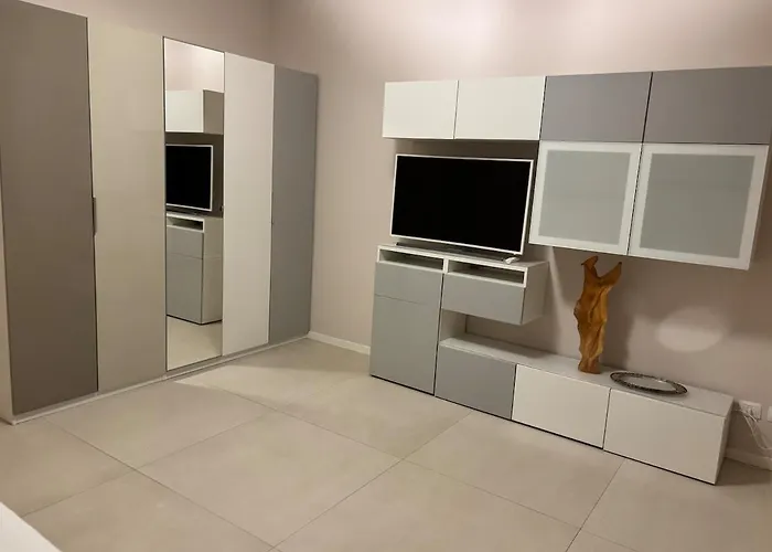 Apartment Holiday Home Parma *